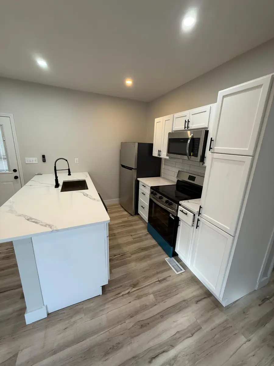 1037 Warder Street, Springfield, OH 45503 - #2