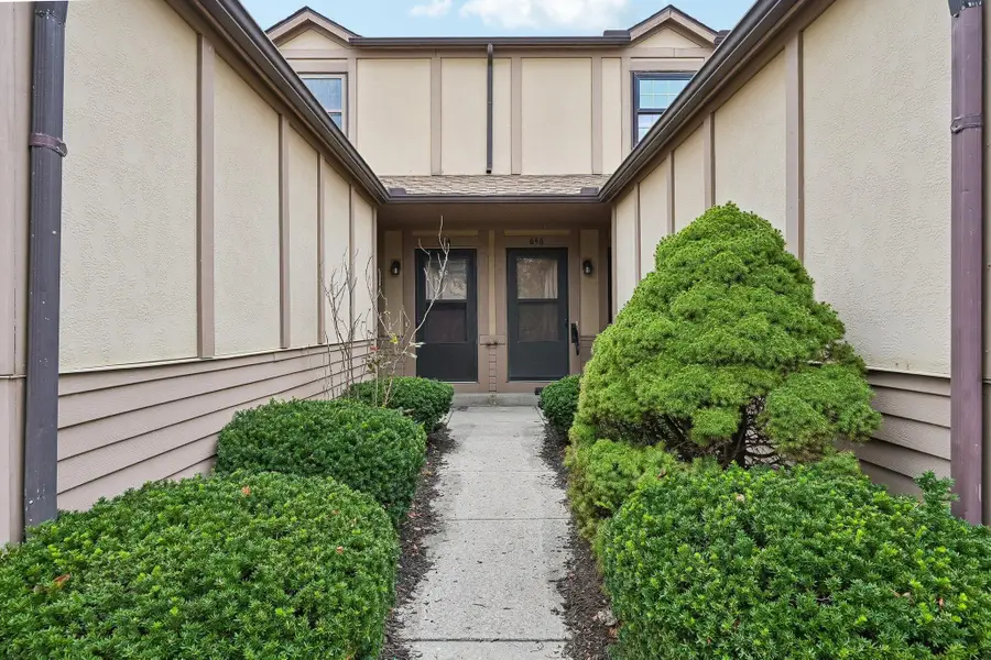 644 Alta View Court, Worthington, OH 43085 - #3