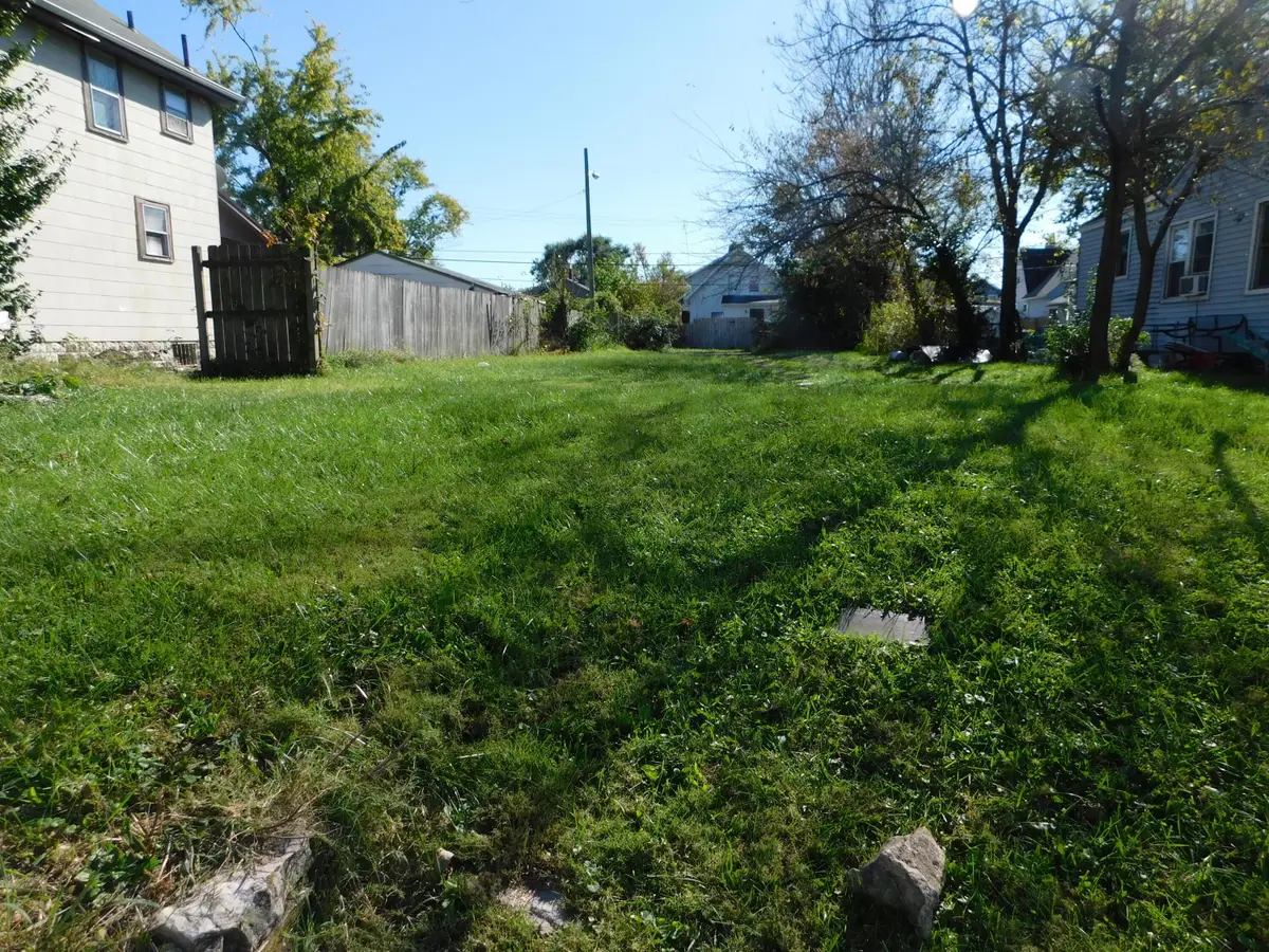1381 E 22nd Avenue, Columbus, OH 43211 - #1