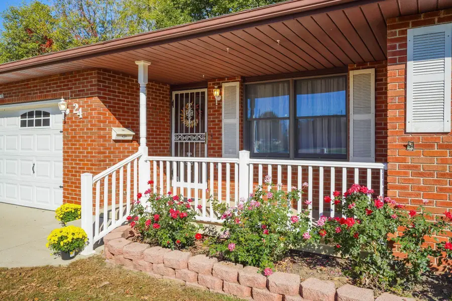 24 Cliffview Drive, Mount Sterling, OH 43143 - #2
