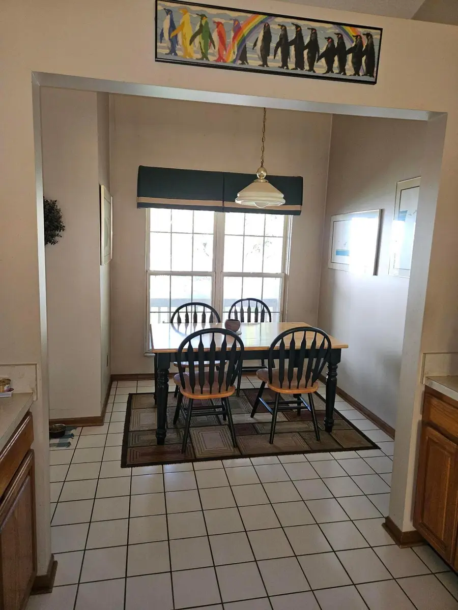 6405 Upper Lake Circle, Westerville, OH 43082 - #3