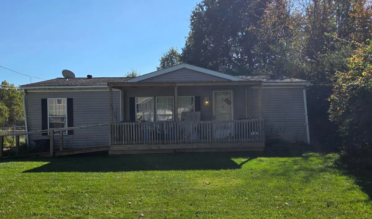 1739 Harris Drive, Marion, OH 43302 - #1