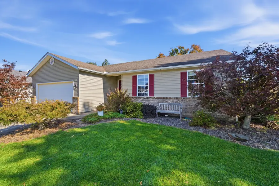 416 Danbury Drive, Lancaster, OH 43130 - #2