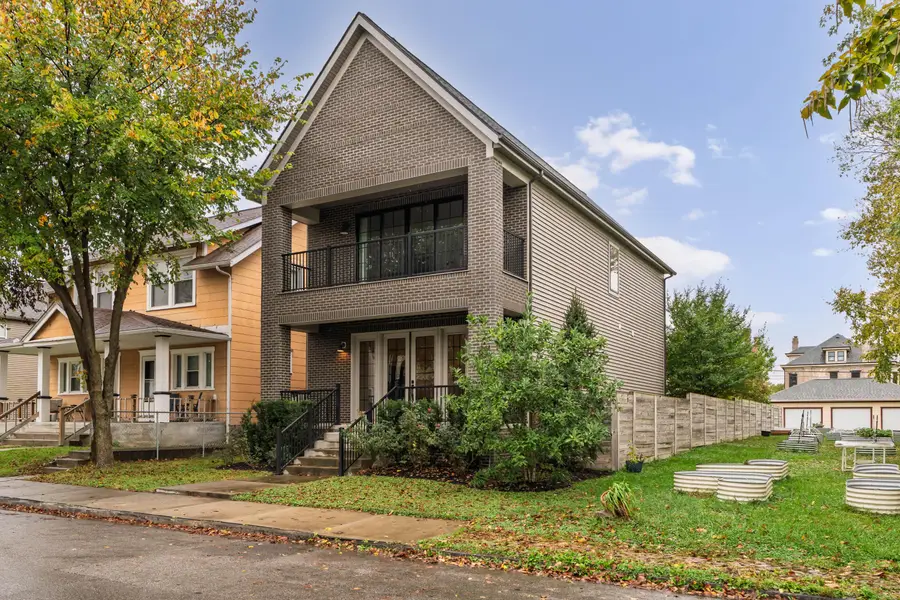 1532 Oak Street, Columbus, OH 43205 - #2