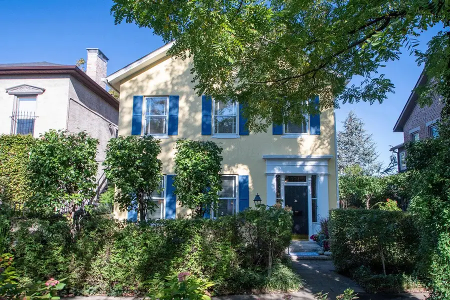 574 Franklin Avenue, Columbus, OH 43215 - #2