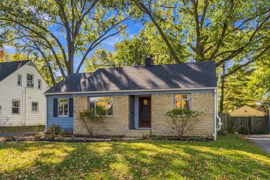 437 Acton Road, Columbus, OH 43214 - #2