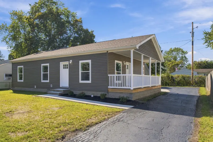 1077 Sunshine Street, Circleville, OH 43113 - #2