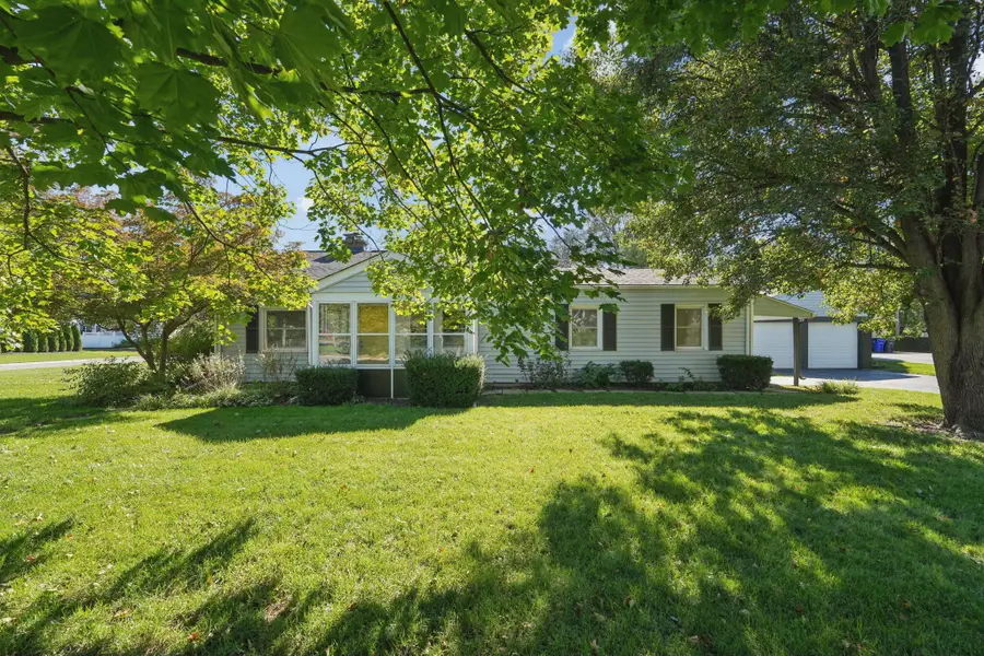 2227 Zollinger Road, Upper Arlington, OH 43221 - #3