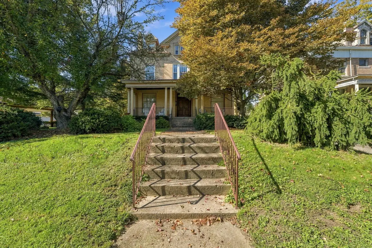 205 Woodland Avenue, Columbus, OH 43203 - #1