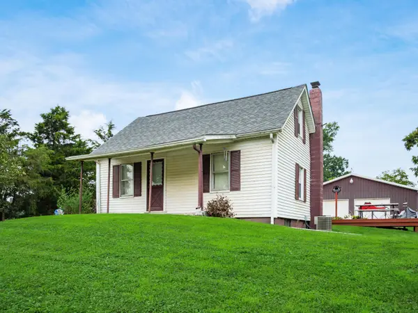 46601 Valley Road, Caldwell, OH 43724