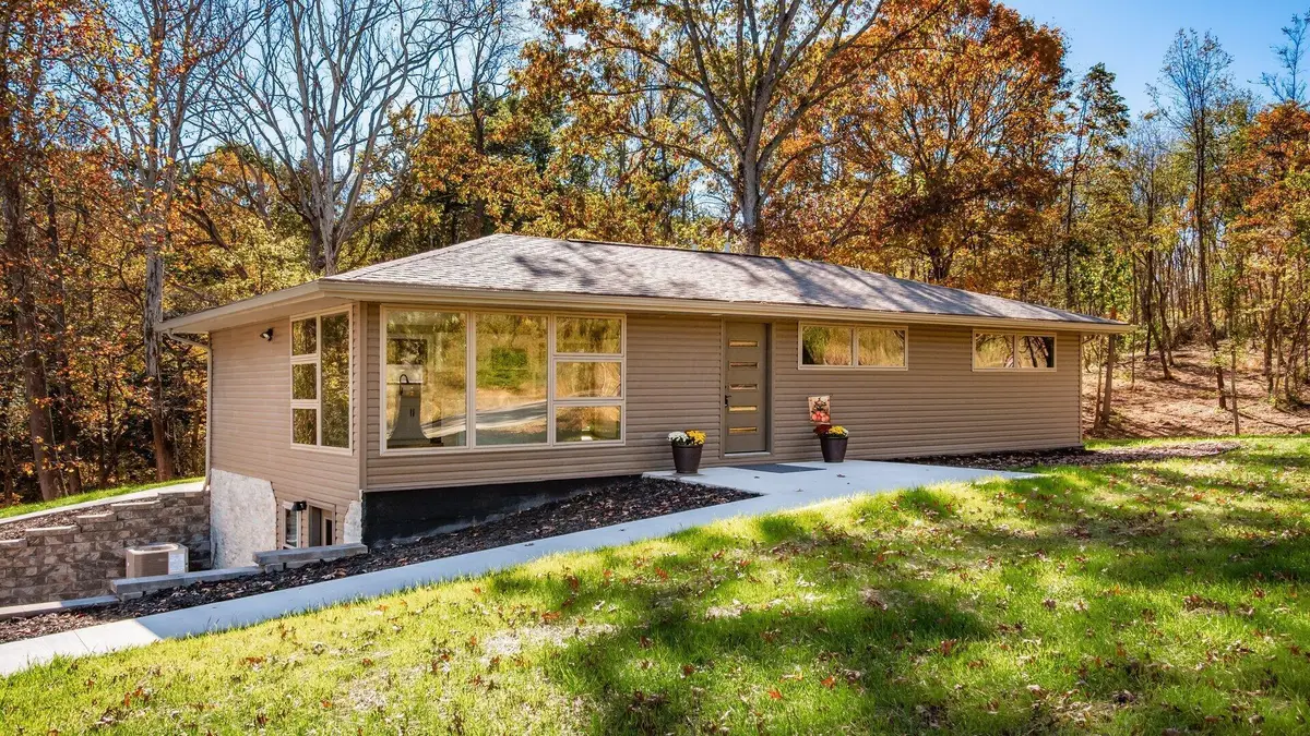 7700 West Pike, Zanesville, OH 43701 - #1
