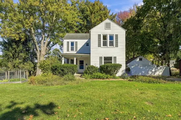 42 E Stanton Avenue, Columbus, OH 43214