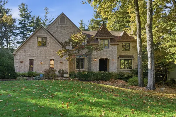 369 Jessing Trail, Columbus, OH 43235