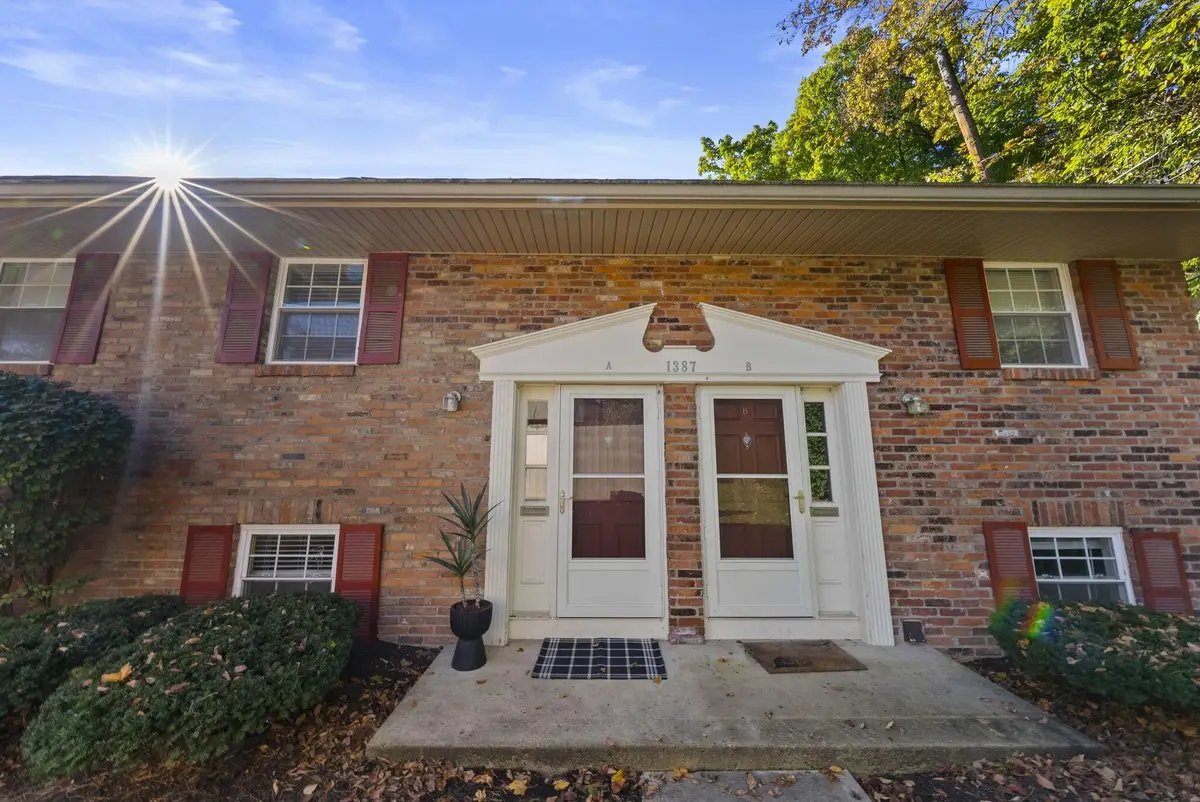 1387 Bluff Avenue, Grandview, OH 43212 - #1