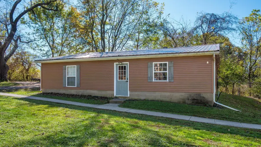 10474 Butler Road Ne, Newark, OH 43055 - #3