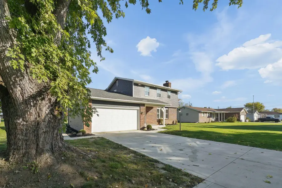 6590 Davis Road, Hilliard, OH 43026 - #3
