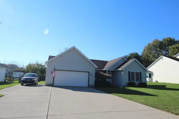 70 Zellers Lane Sw, Etna, OH 43062