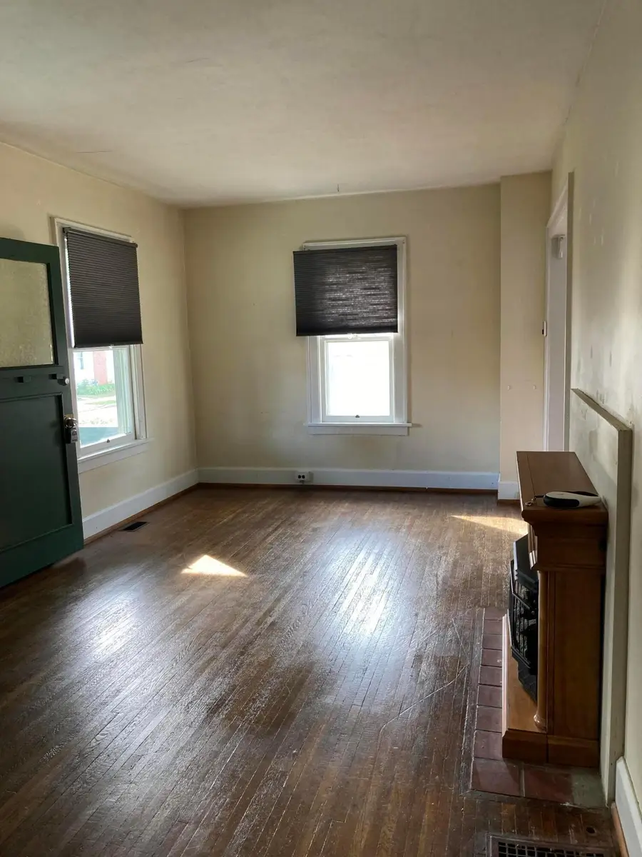 124 Mossman Avenue, Westerville, OH 43081 - #3