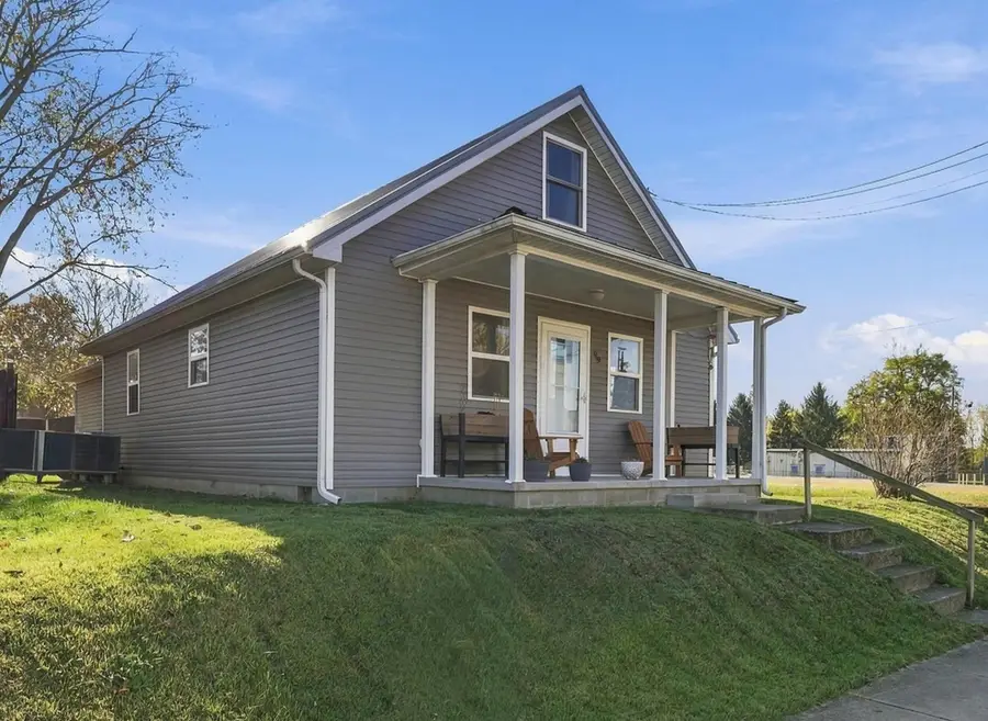 69 S Main Street E, Frankfort, OH 45628 - #2
