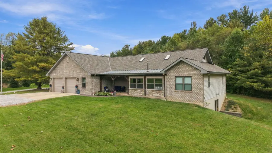 8680 Dunham Road, Mount Vernon, OH 43050 - #2