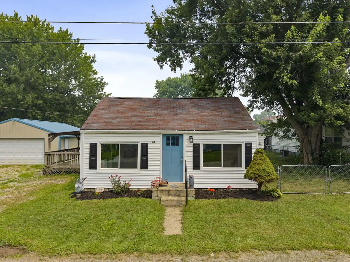 98 4th Street, Buckeye Lake, OH 43008 - #1