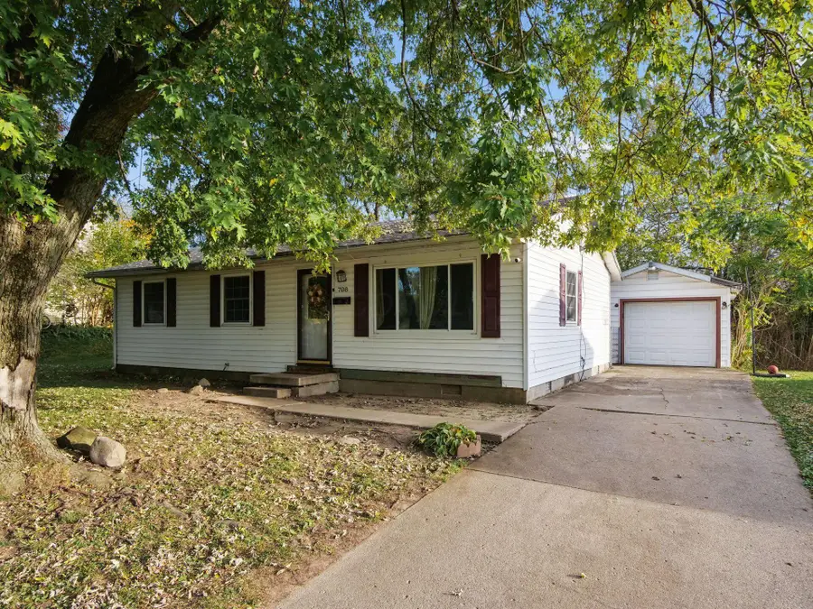 708 Heritage Drive, Bellefontaine, OH 43311 - #2