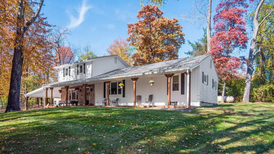 11184 Jacksontown Road, Thornville, OH 43076 - #2