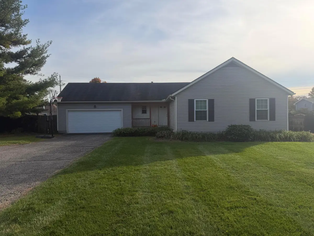 9823 Refugee Road, Pickerington, OH 43147 - #1