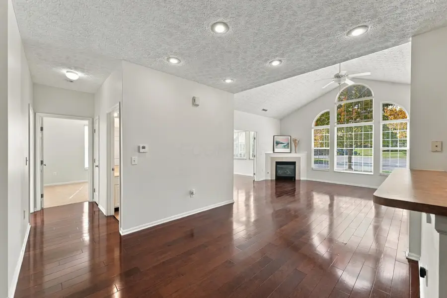 6254 Glenabby Drive, Westerville, OH 43081 - #3