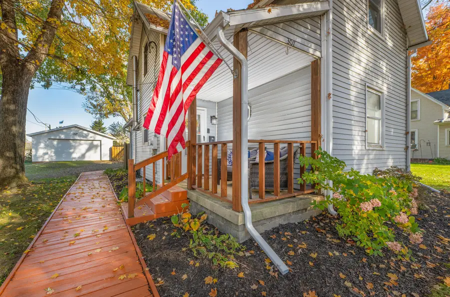307 Locust Street, Mount Vernon, OH 43050 - #2