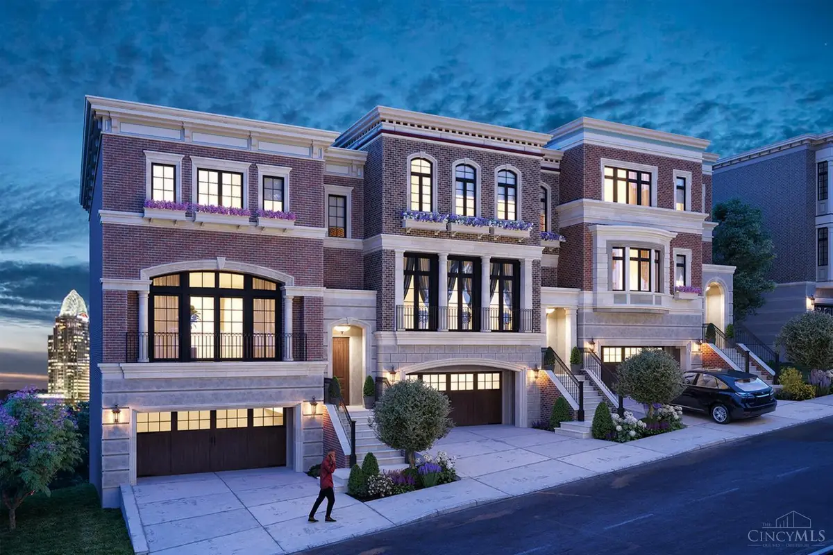 327 Oregon Street #9, Cincinnati, OH 45202 - Image #1