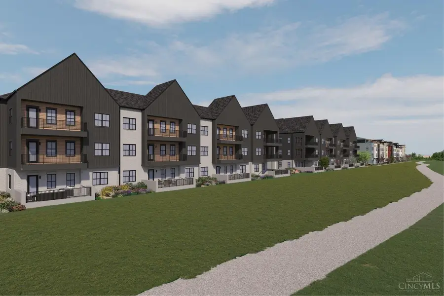 4270 Parkview Drive #304, Blue Ash, OH 45242 - Image #2