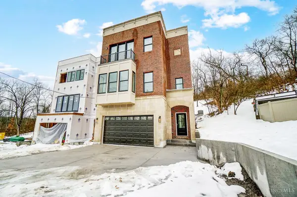 619 W Loveland Avenue, Loveland, OH 45140