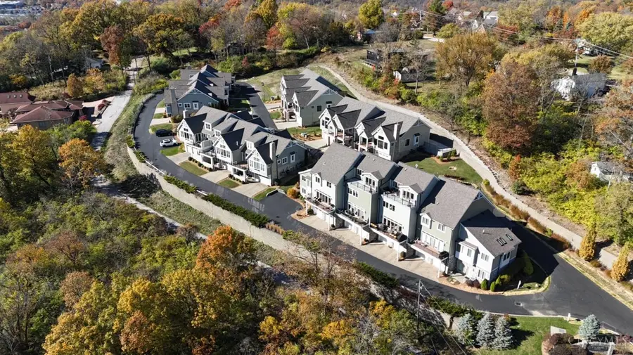 5906 Woodland Lane #12, Columbia Township, OH 45227 - Image #2