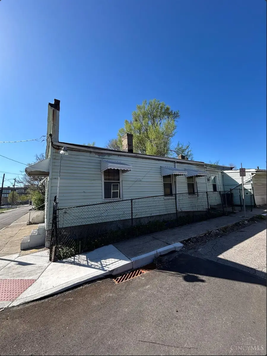 830 Livingston Street, Cincinnati, OH 45214 - Image #2