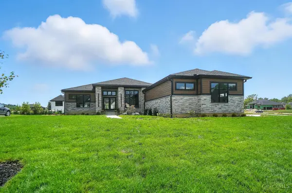 1890 Horseshoe Bend, Washington Twp, OH 45458