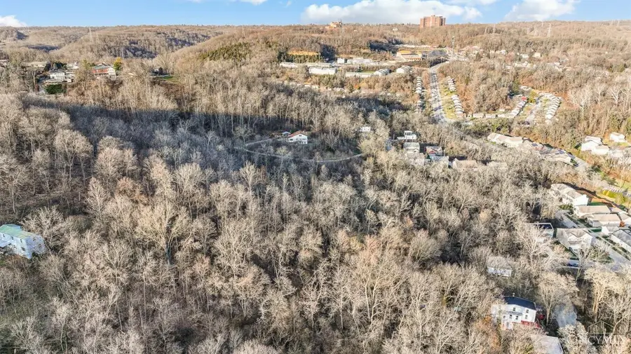 4361 Badgeley Street, Cincinnati, OH 45223 - Image #2