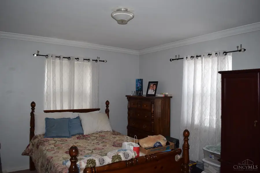 4302 St Martins Place, Cheviot, OH 45211 - Image #3