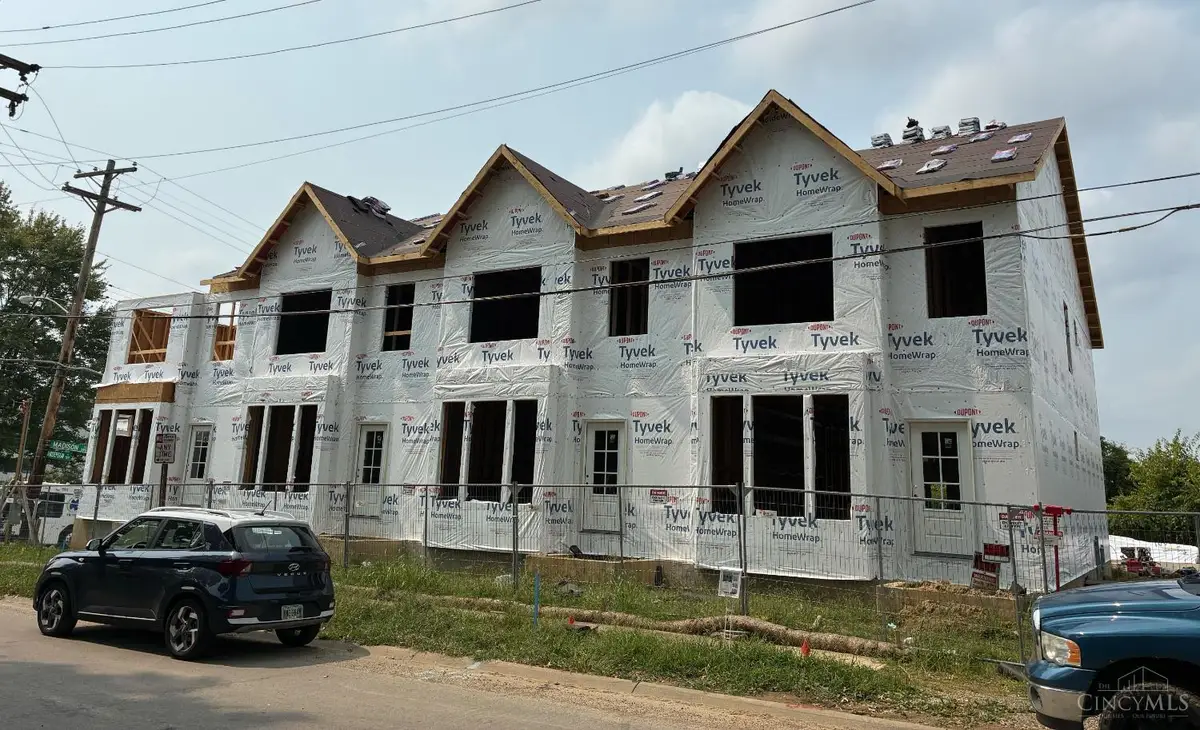 5001 Anderson Place #8, Cincinnati, OH 45227 - Image #1