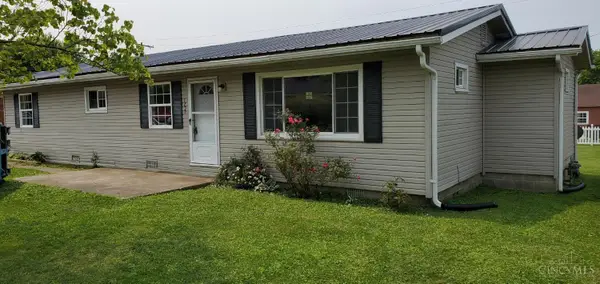 1755 Ridgeway Road, Aberdeen, OH 45101