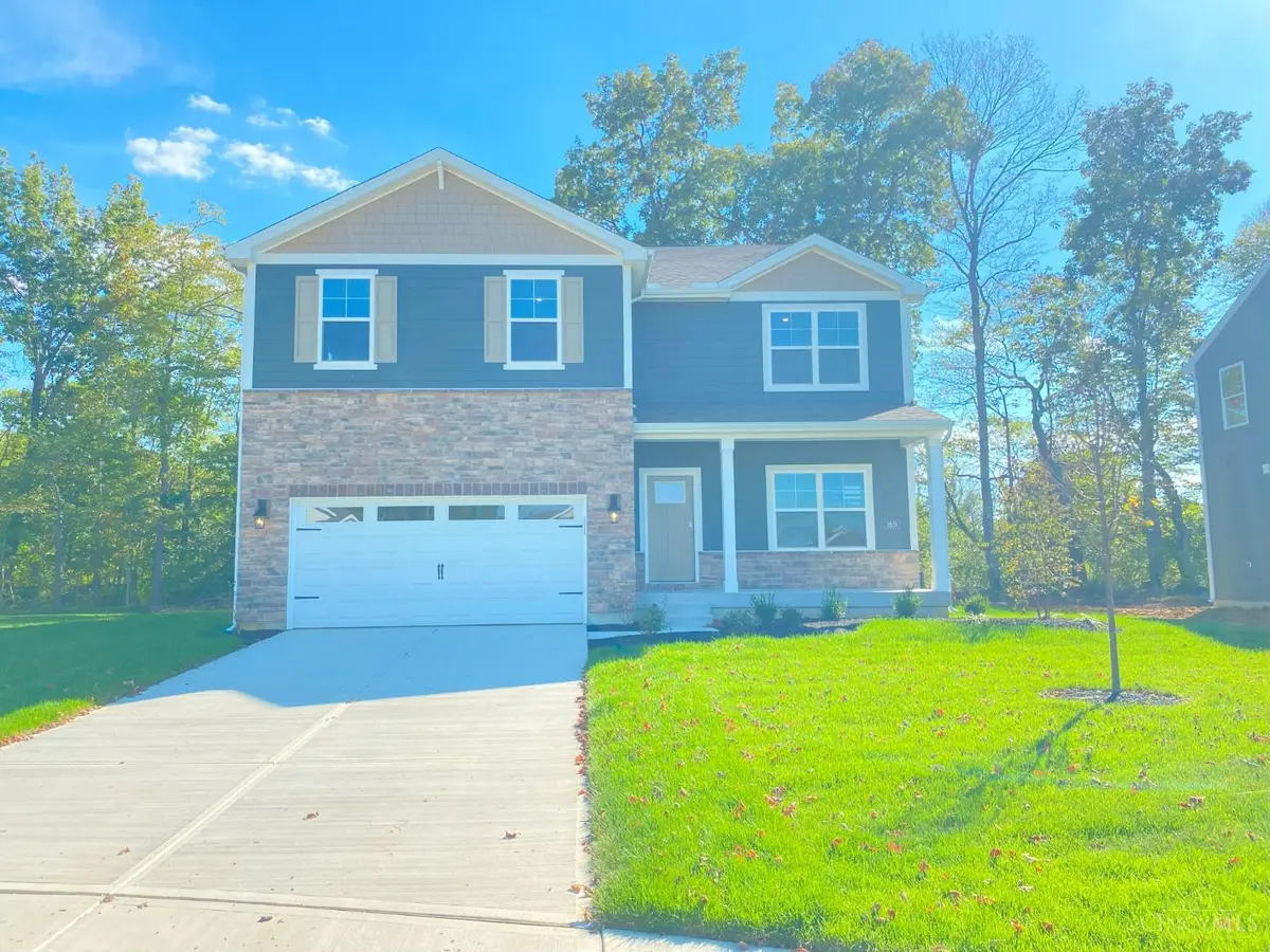 3639 Heritage Farm Lane, Evendale, OH 45102 - Image #1