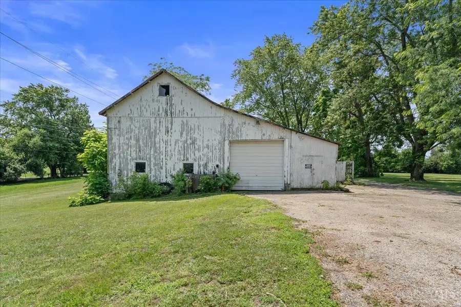 6328 Sycamore Road, Madison, OH 45067 - Image #2