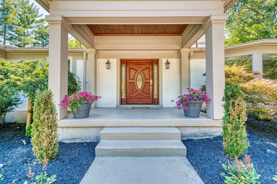 5995 Drake Road, Indian Hill, OH 45243 - Image #2