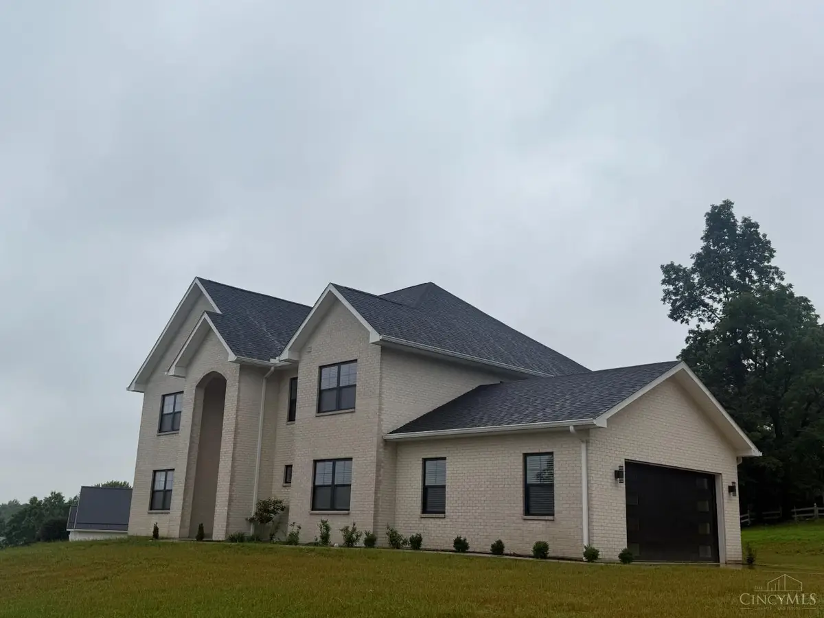 1324 Northwoods, Hillsboro, OH 45133 - Image #1