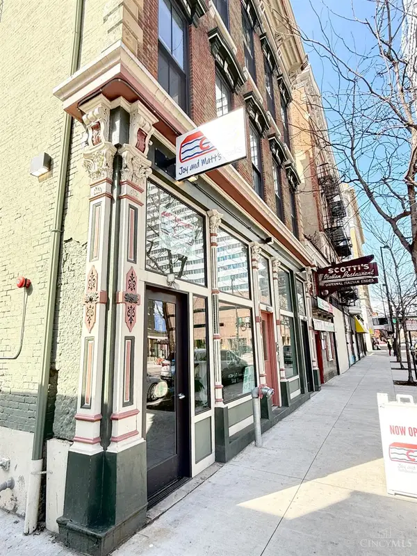 915 Vine Street #203, Cincinnati, OH 45202