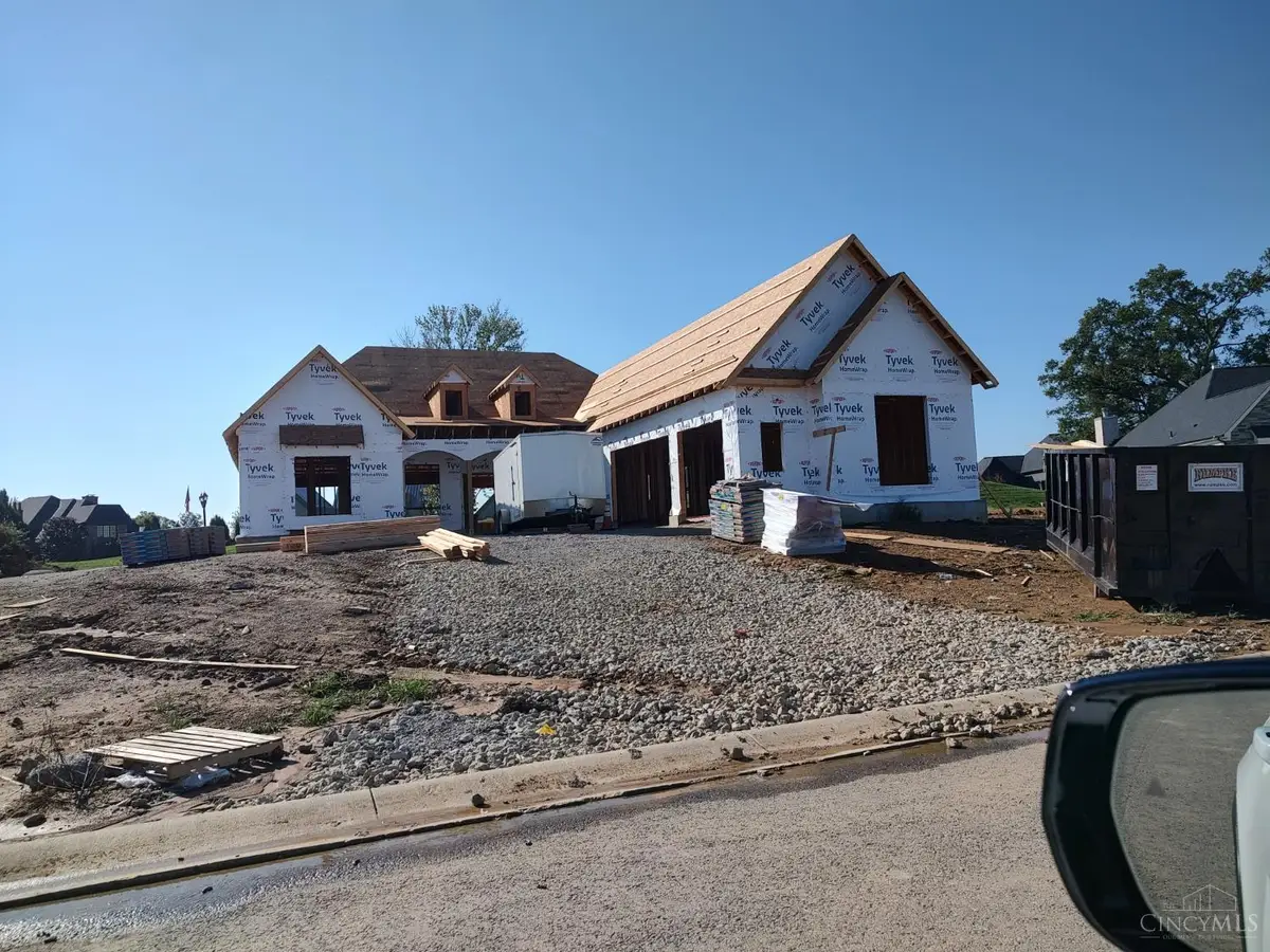 136 Coldstream Villa Drive, Coldstream, OH 45255 - #1