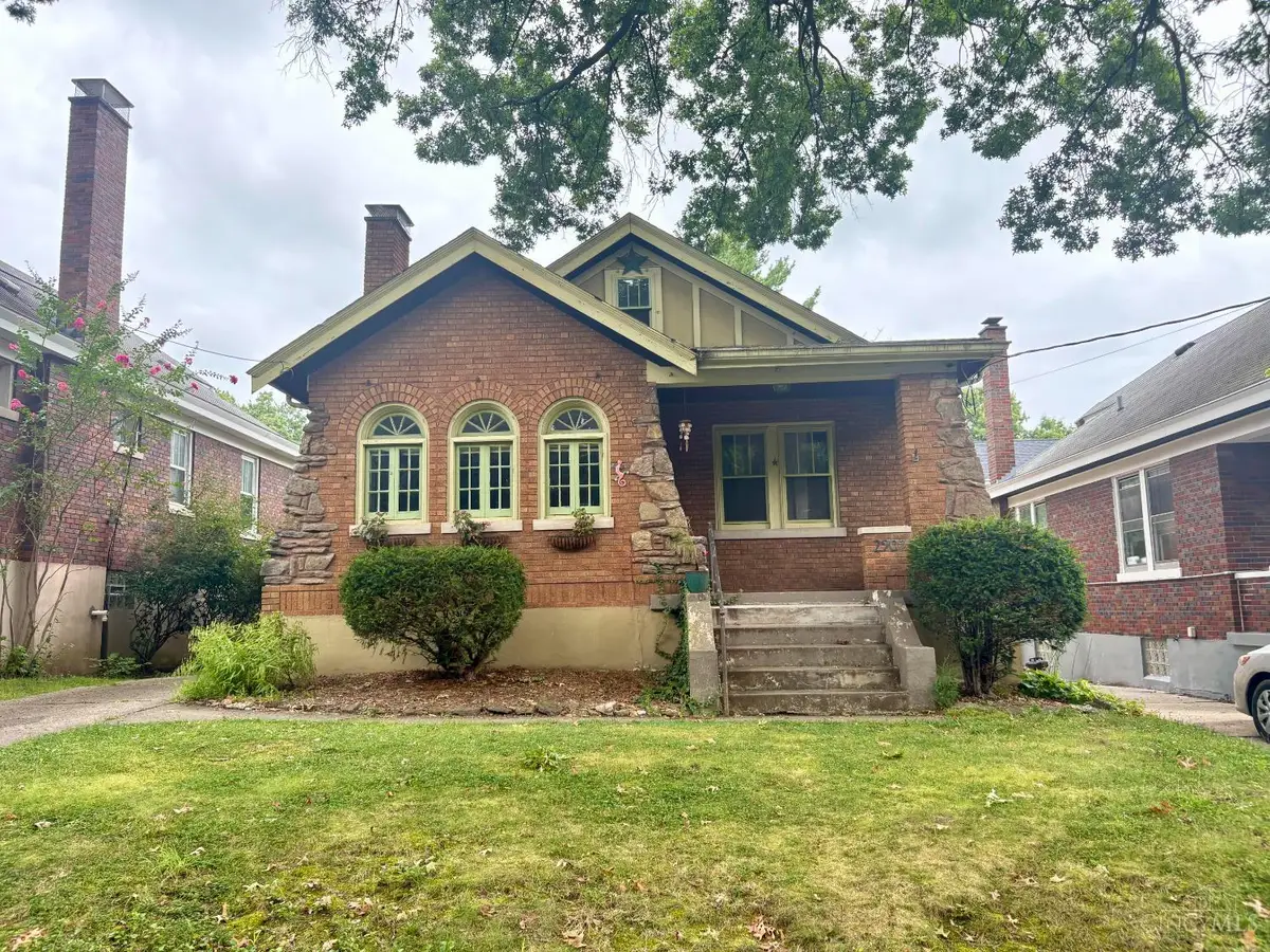 2907 Daytona Avenue, Cincinnati, OH 45211 - Image #1