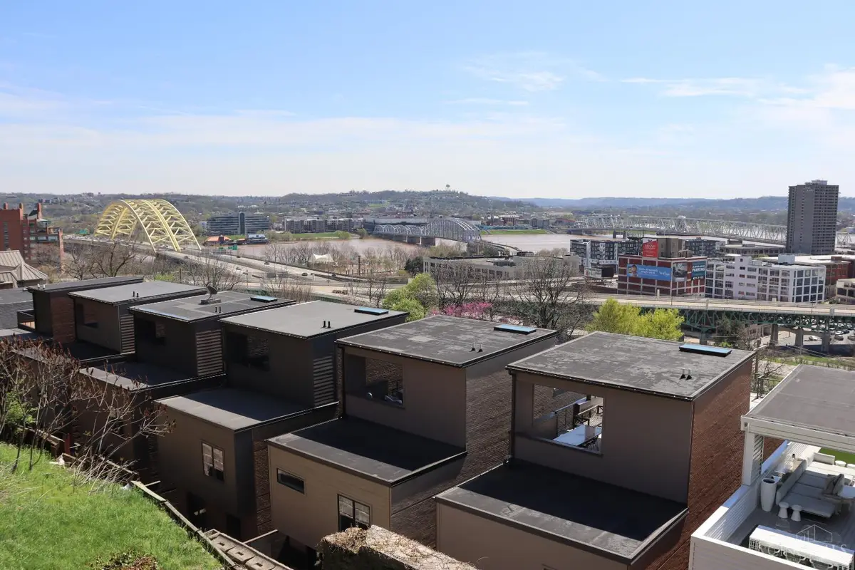 397 Oregon Street, Cincinnati, OH 45202 - Image #1