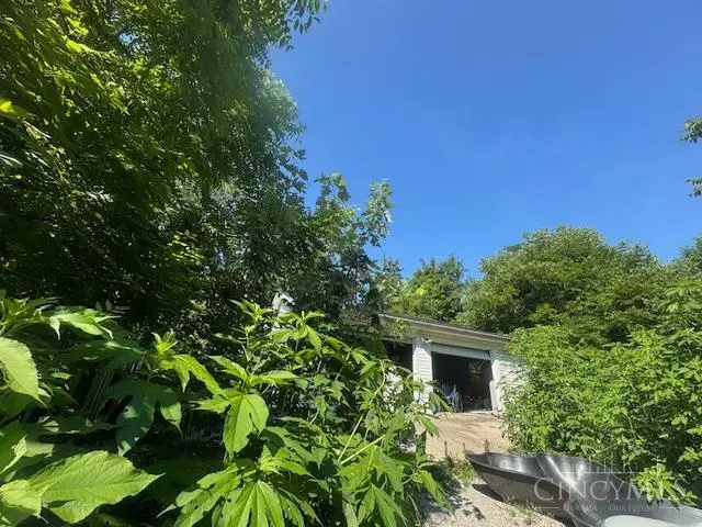 3305 Pleasant Hill Road, Pee Pee, OH 45154 - Image #3