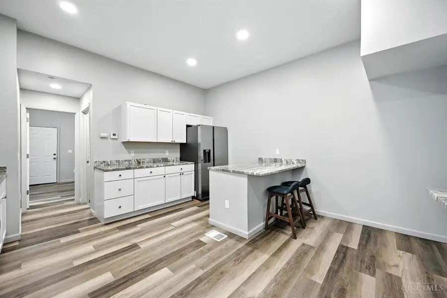 316 Klotter Avenue, Cincinnati, OH 45219 - #3